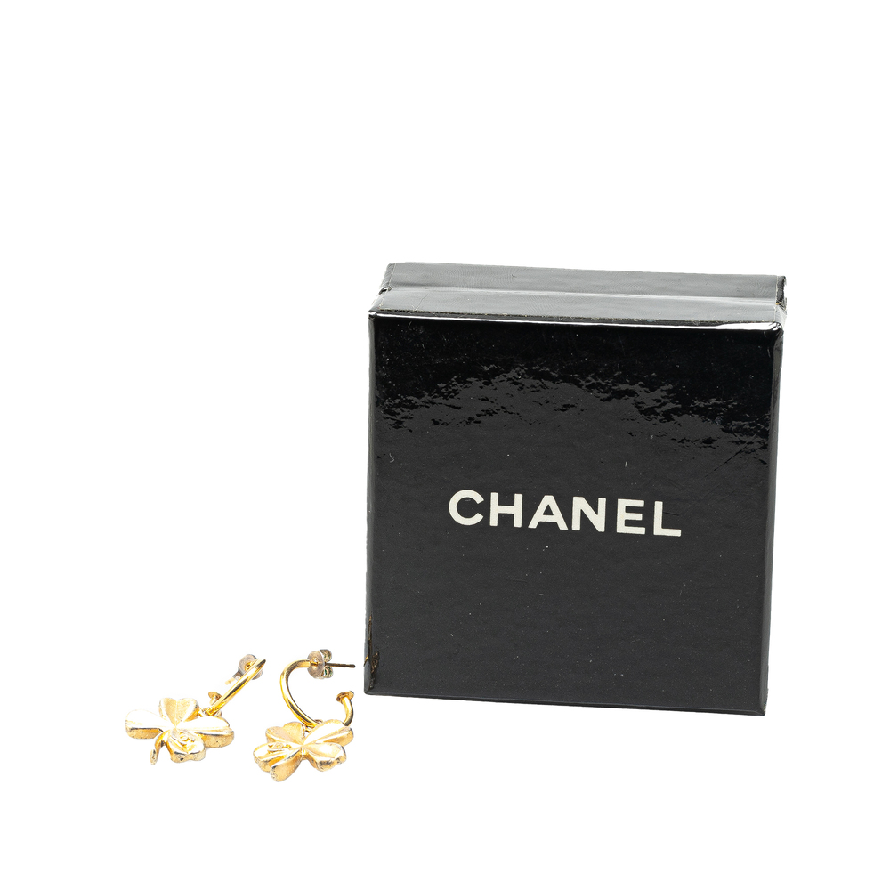 Pre-Loved Chanel Gold Plated Clover Hoop Push Back Earrings - Picture 6 of 6